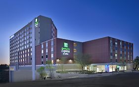 Holiday Inn Express Hotel & Suites Austin Downtown - University By Ihg